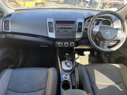 2008 Mitsubishi Outlander 4B12 BH9350 WRECKING FOR PARTS ONLY