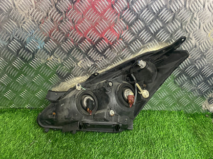 2003 - 2005 Toyota Wish Right Headlight STANLEY 68-1