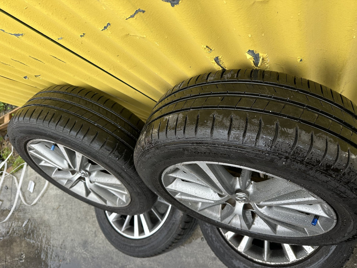 2009-2015 Toyota Prius W30 - Wheel Set PN: 16” PRIUS 16x6 1/2J ALLOY 5x100