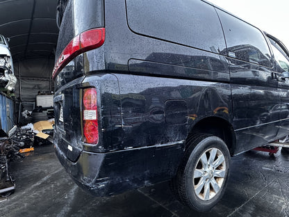 2005 Nissan Elgrand Highway Star E51