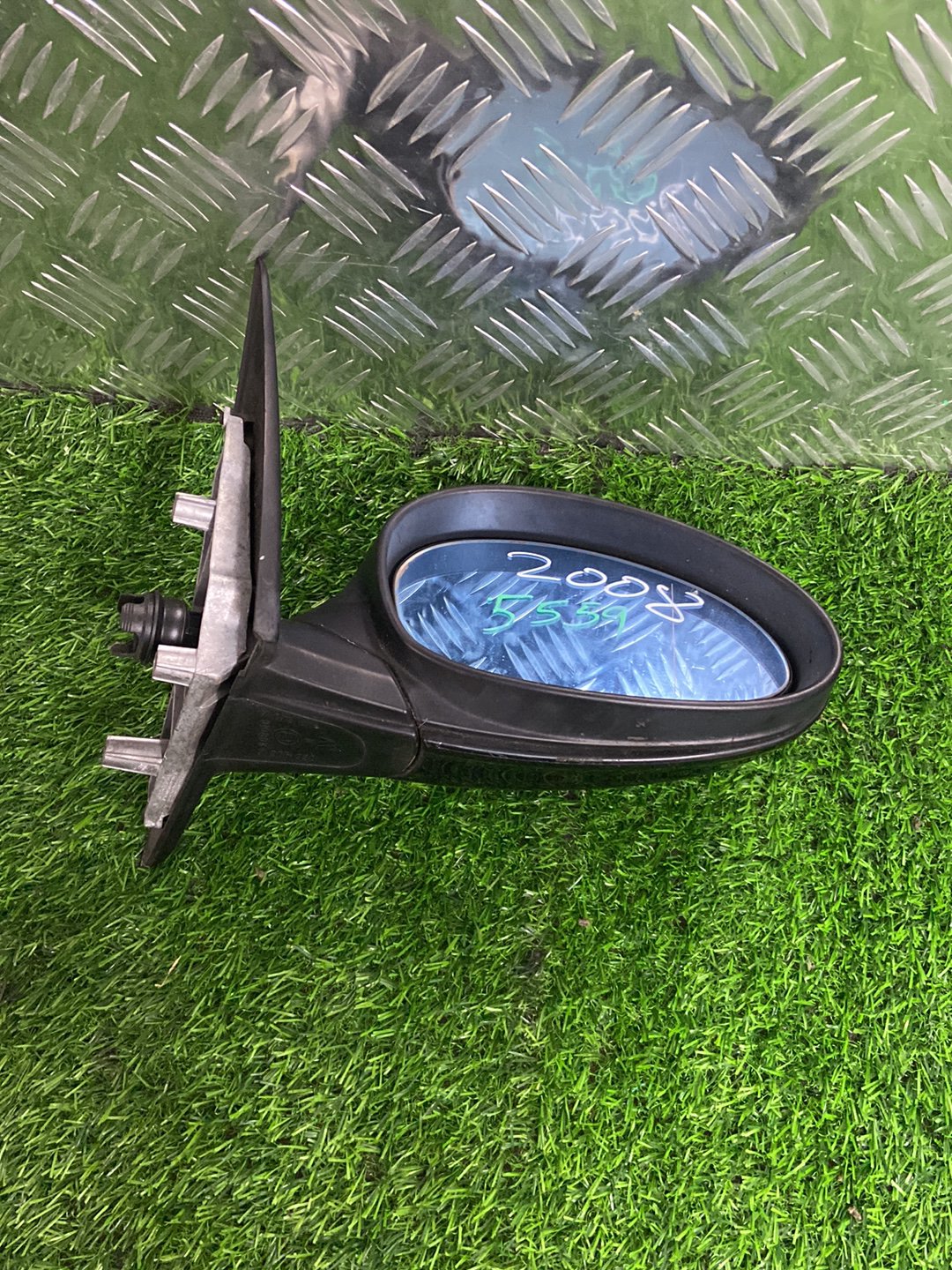 2004 - 2011 BMW 320i Right Door Mirror 3 PIN Type