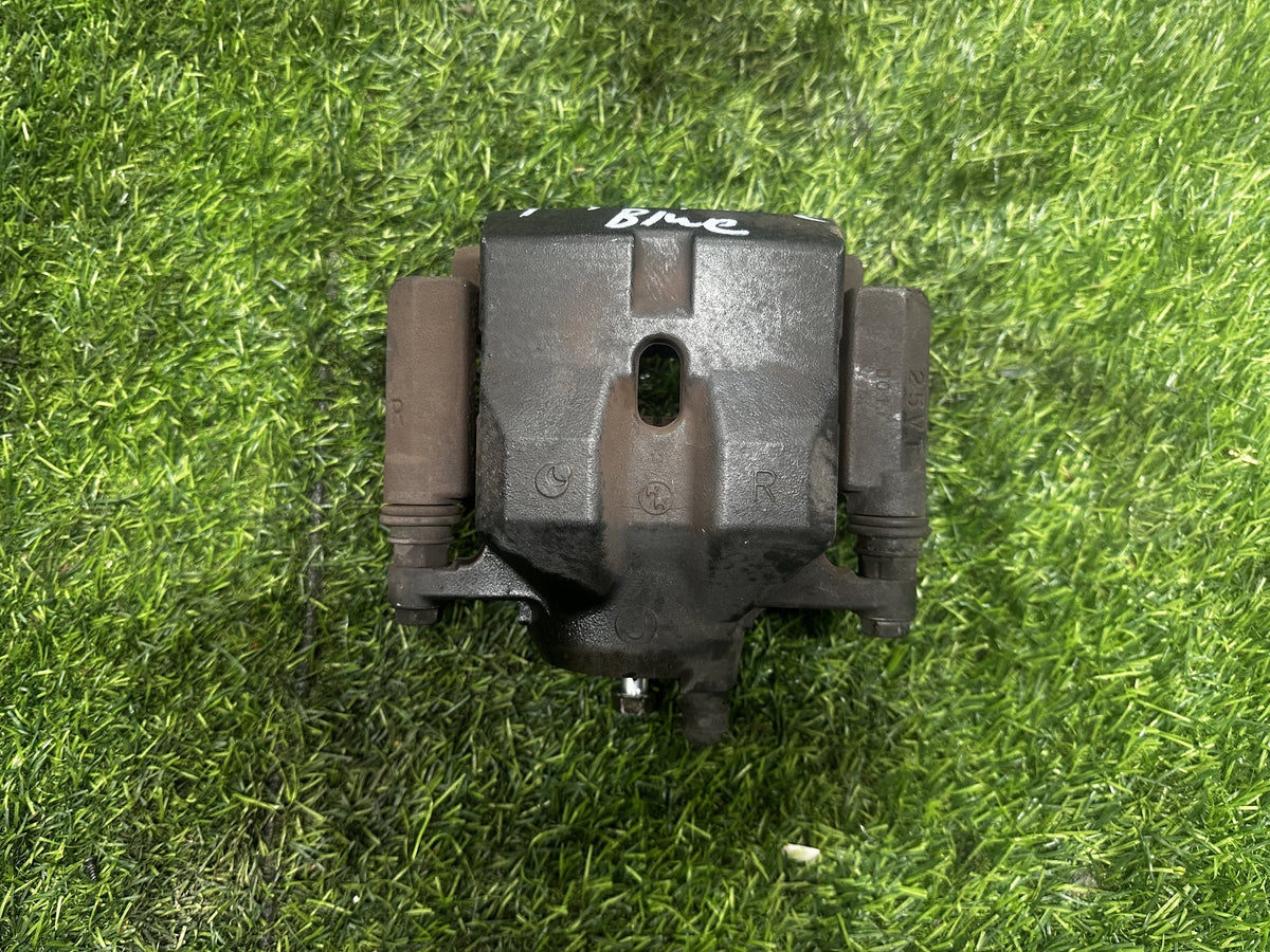 2009-2015 Toyota Prius W30 - Right Front Caliper PN: SINGLE POT