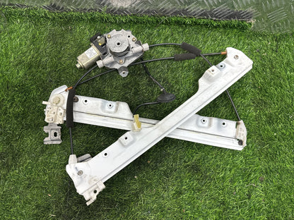 2002-2007 Nissan Murano Z50 - Left Front Window Regulator/Motor PN: 2 PIN (80731 CB000)