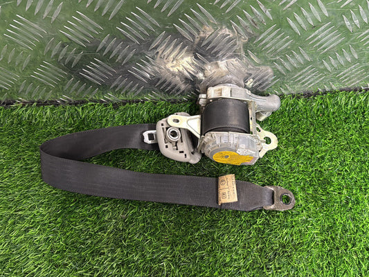 2001 - 2007 Toyota Corolla Left Front Seat Belt 7L8150-P