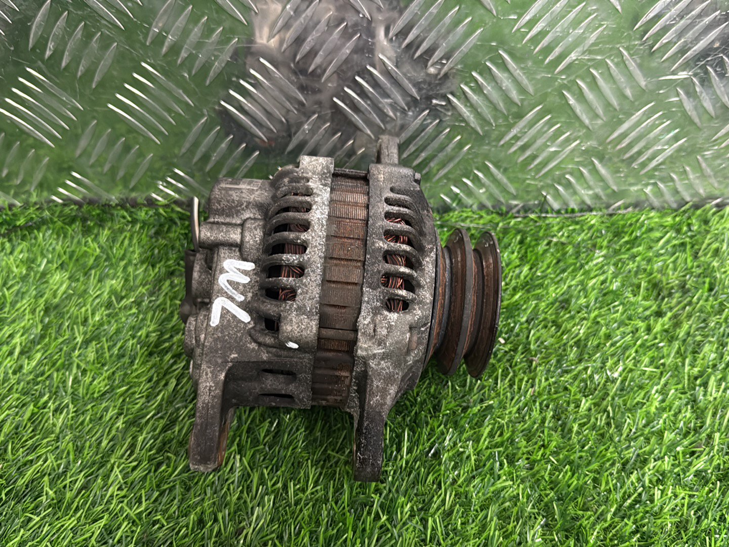 Ford Courier Alternator A2TA6099AT
