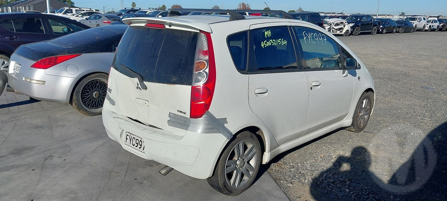 2006 Mitsubishi Colt JMFXNZ23A6Z000963