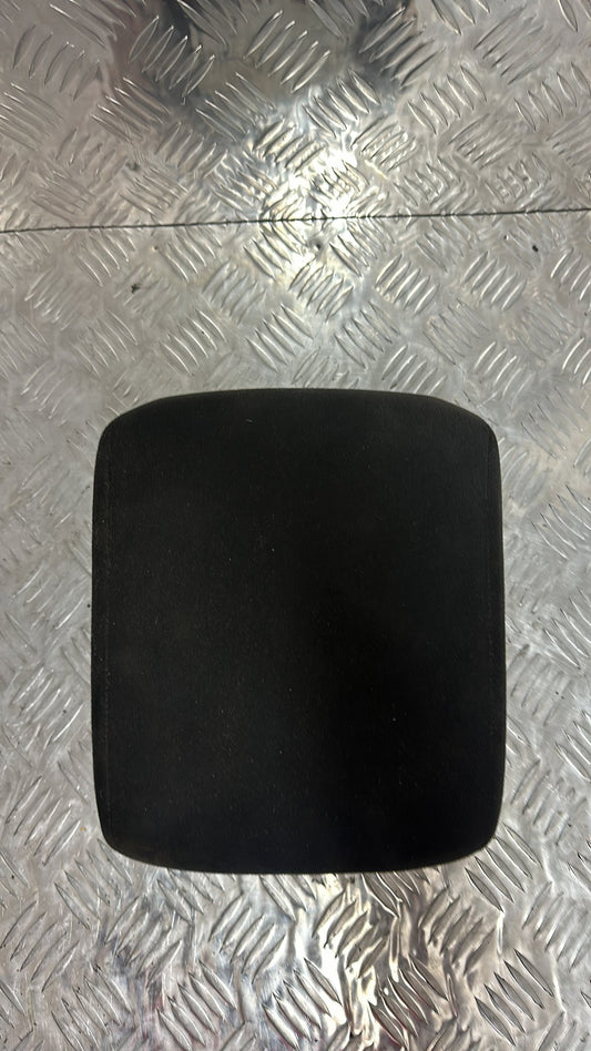 2007-2020 Mitsubishi Pajero- Console Lid PN:
