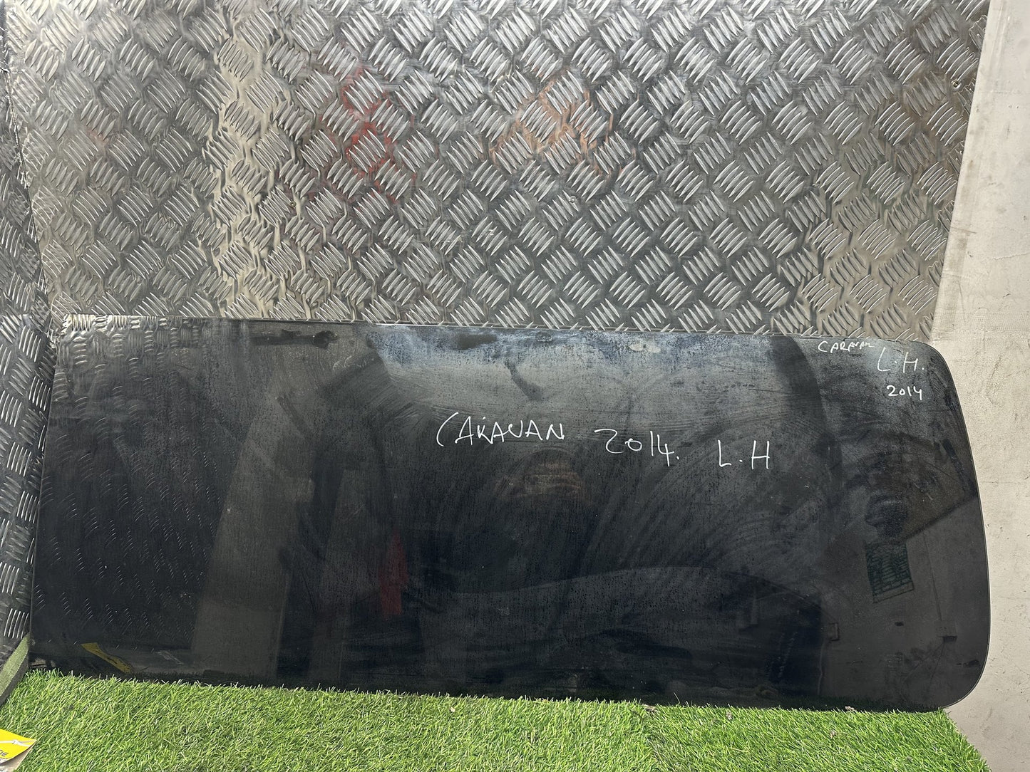 2012-2026 Nissan Caravan E26- Left Rear Body Glass PN: M2L3