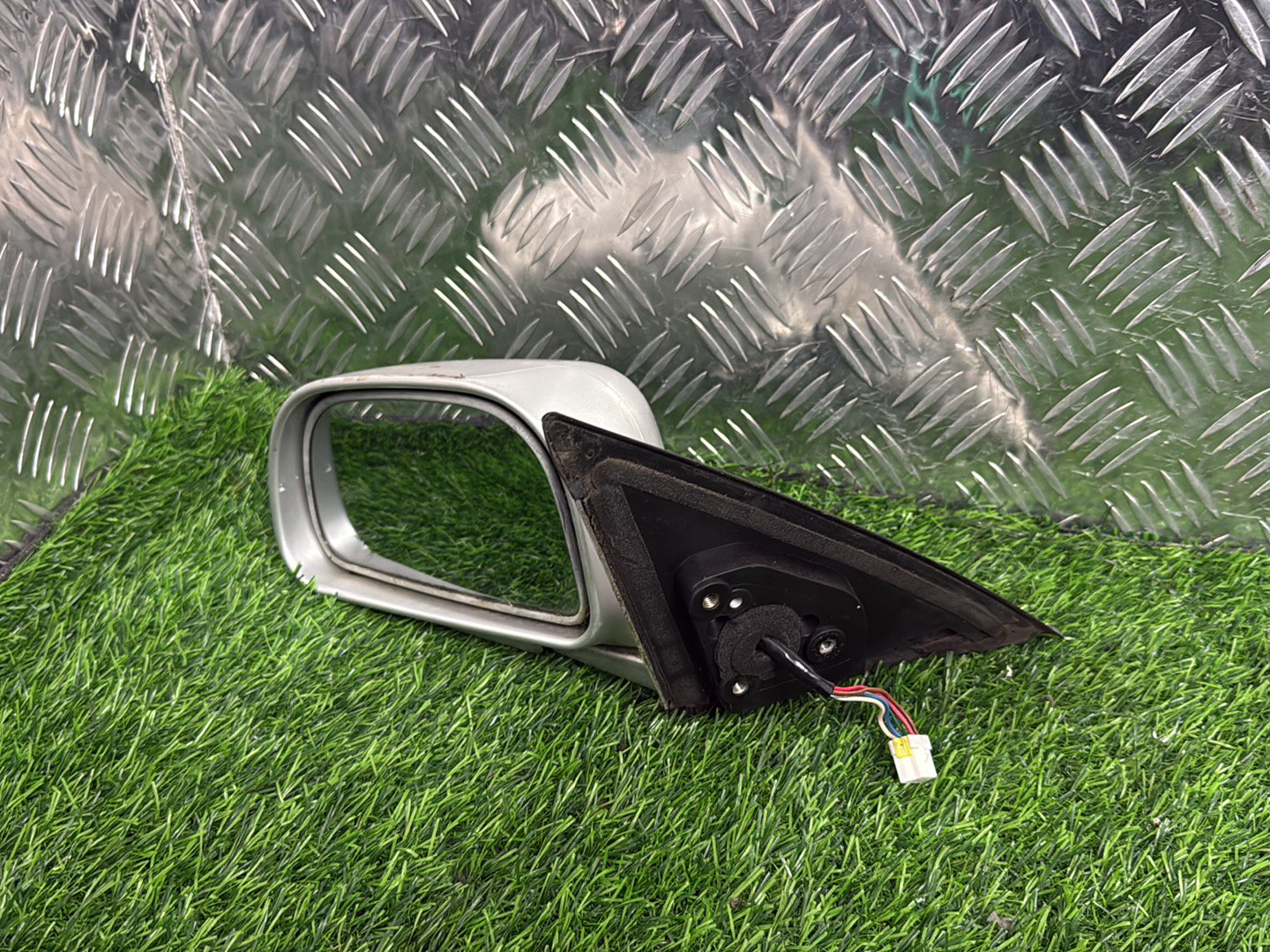 1994 - 1998 Mitsubishi Lancer Left Door Mirror 5 Wires