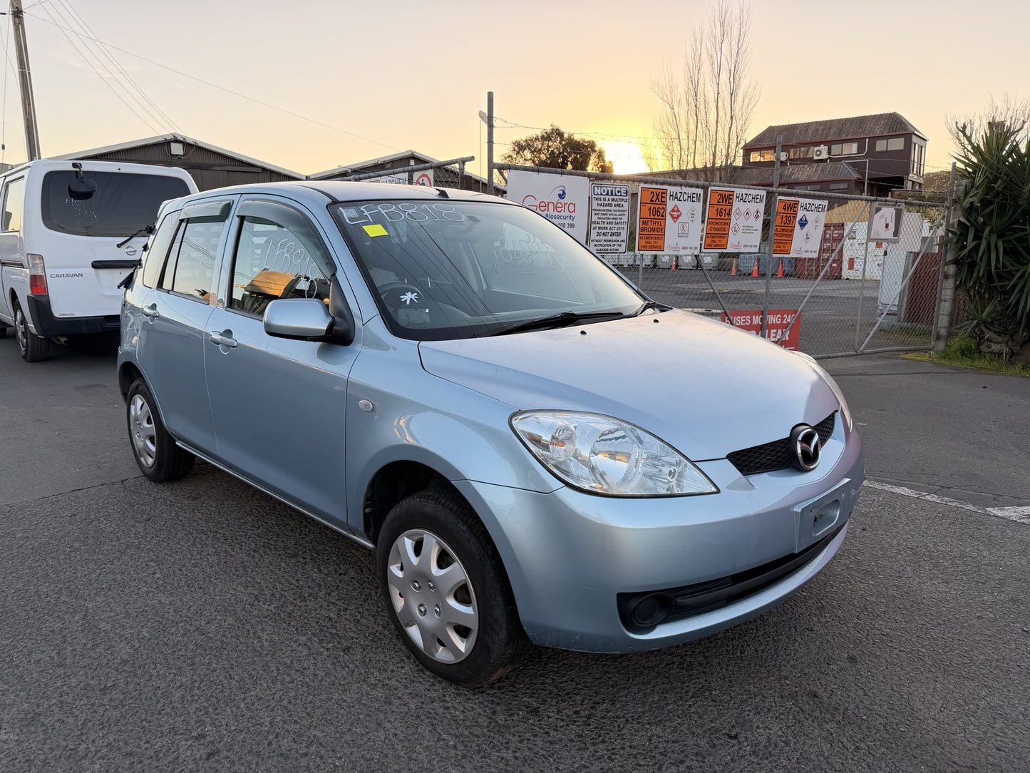 2007 Mazda Demio DY3W