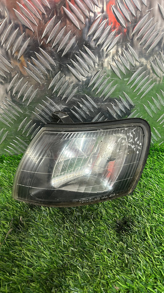 1997 - 2002 Toyota Caldina Left Indicator TOYOTA 21-30