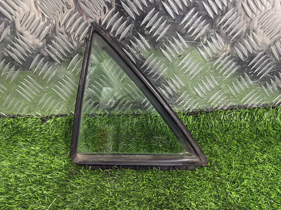 2004-2009 Toyota Mark X X120- Left Rear Quarter Door Glass PN: M408