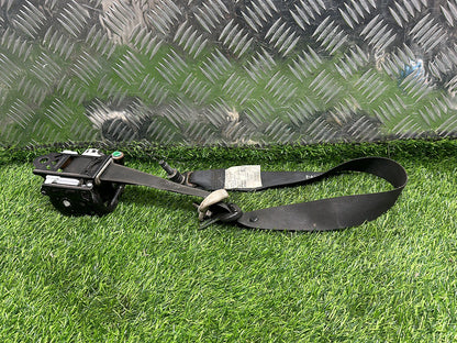 2017 - 2020 Nissan Navara Right Front Seat Belt TTC-AH2-EG655