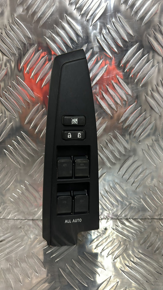 Toyota Auris- Master Power Window Switch PN: 84040-12180