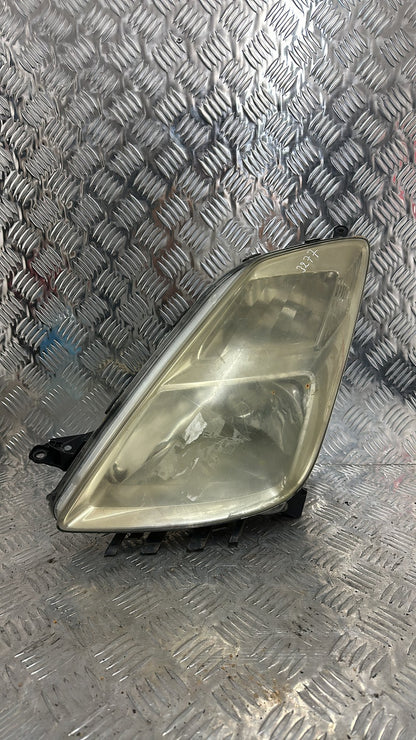 2003-2009 Toyota Prius NHW20- Left Headlight PN: UNKNOWN
