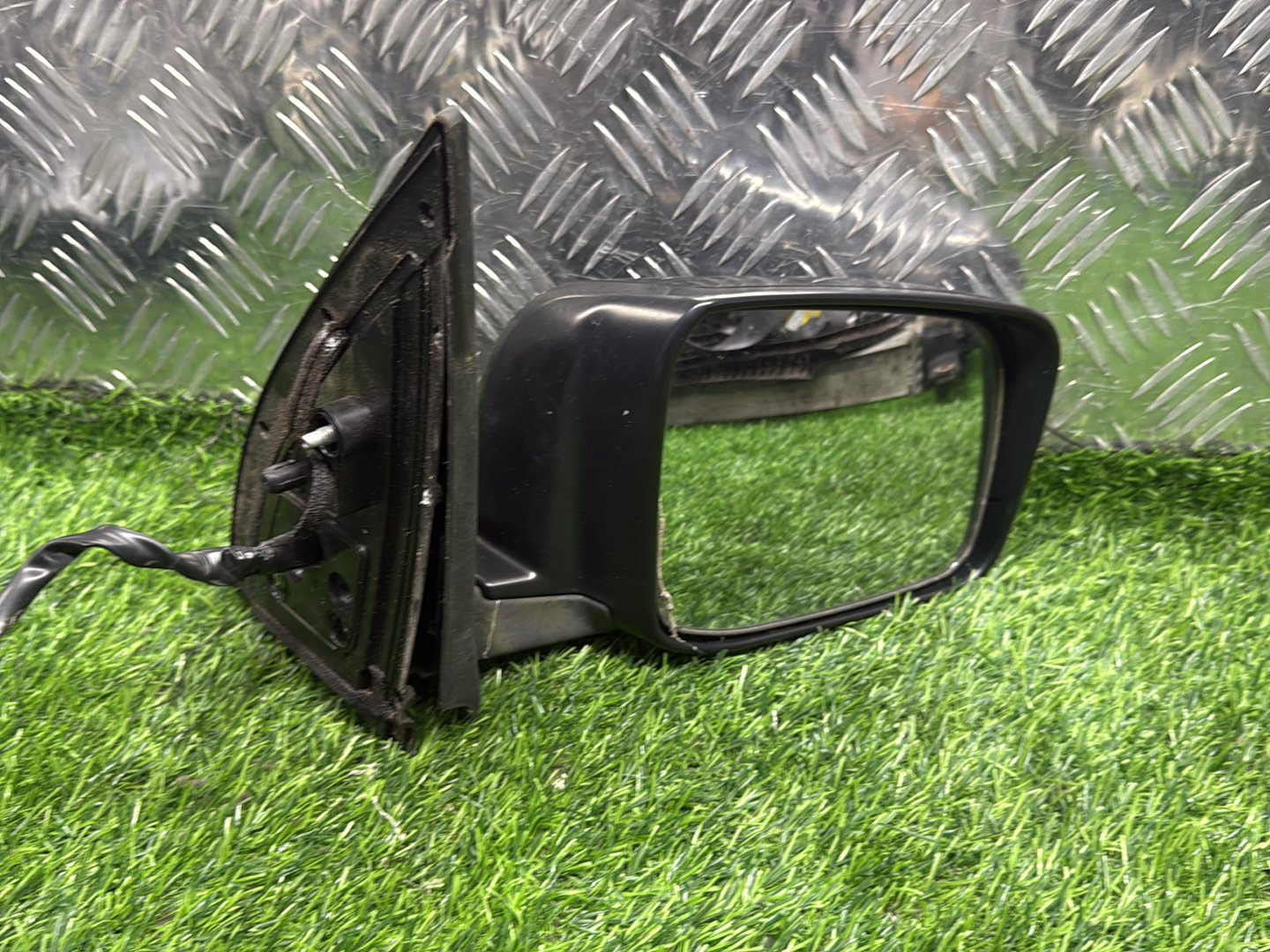 2007 - 2013 Nissan X-Trail Right Door Mirror 5 Wires