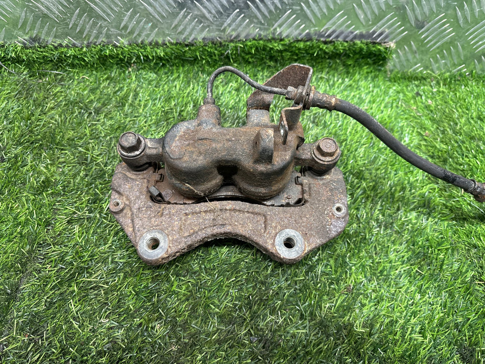 2000 Mitsubishi Pajero V7*W - Left Front Caliper PN: TWO POT