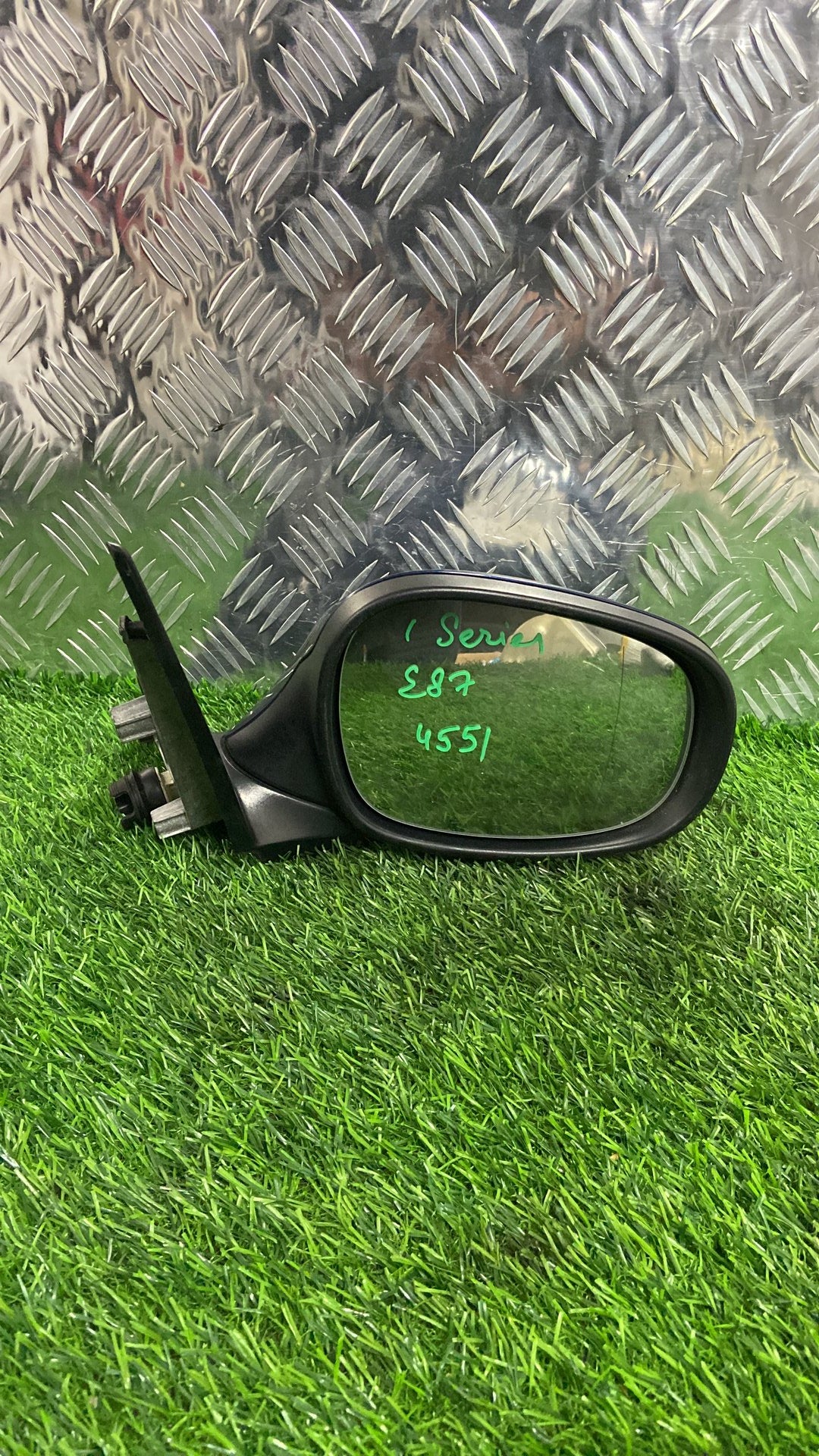 2009 - 2011 BMW 1 Series M Right Door Mirror 5 PIN