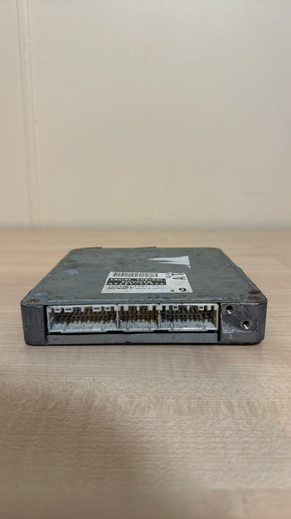 1995-2002 Toyota Granvia ECU 89661-26490