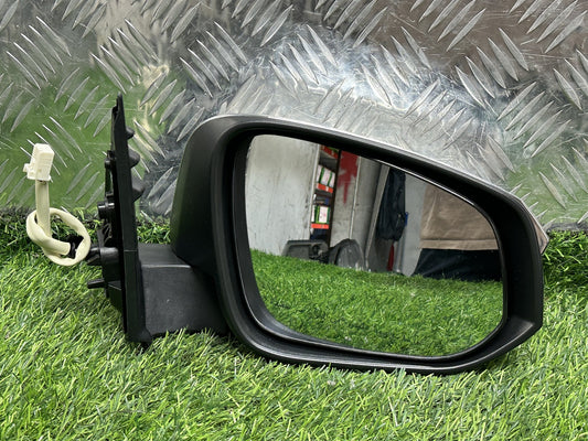 2015-2023 Toyota Hilux- Right Back Door PN: 5 WIRE TYPE