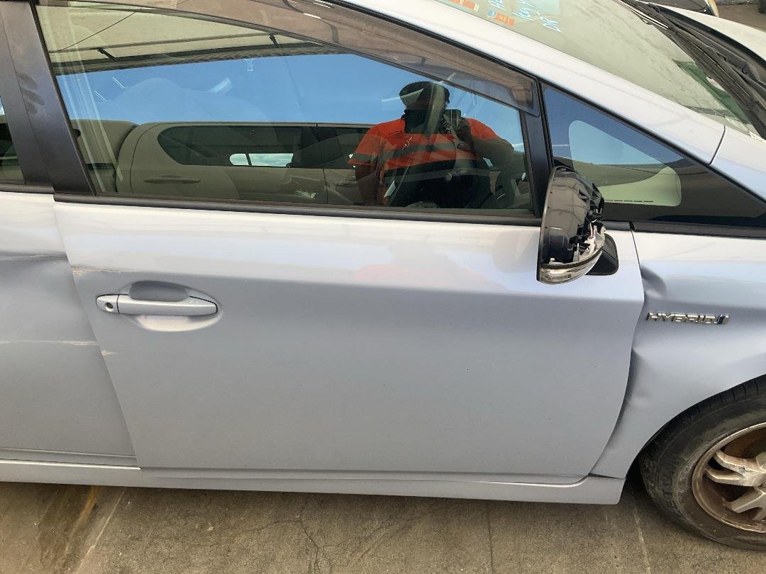 2011 Toyota Prius 2ZR-3JM-5120451 WRECKING FOR PARTS ONLY
