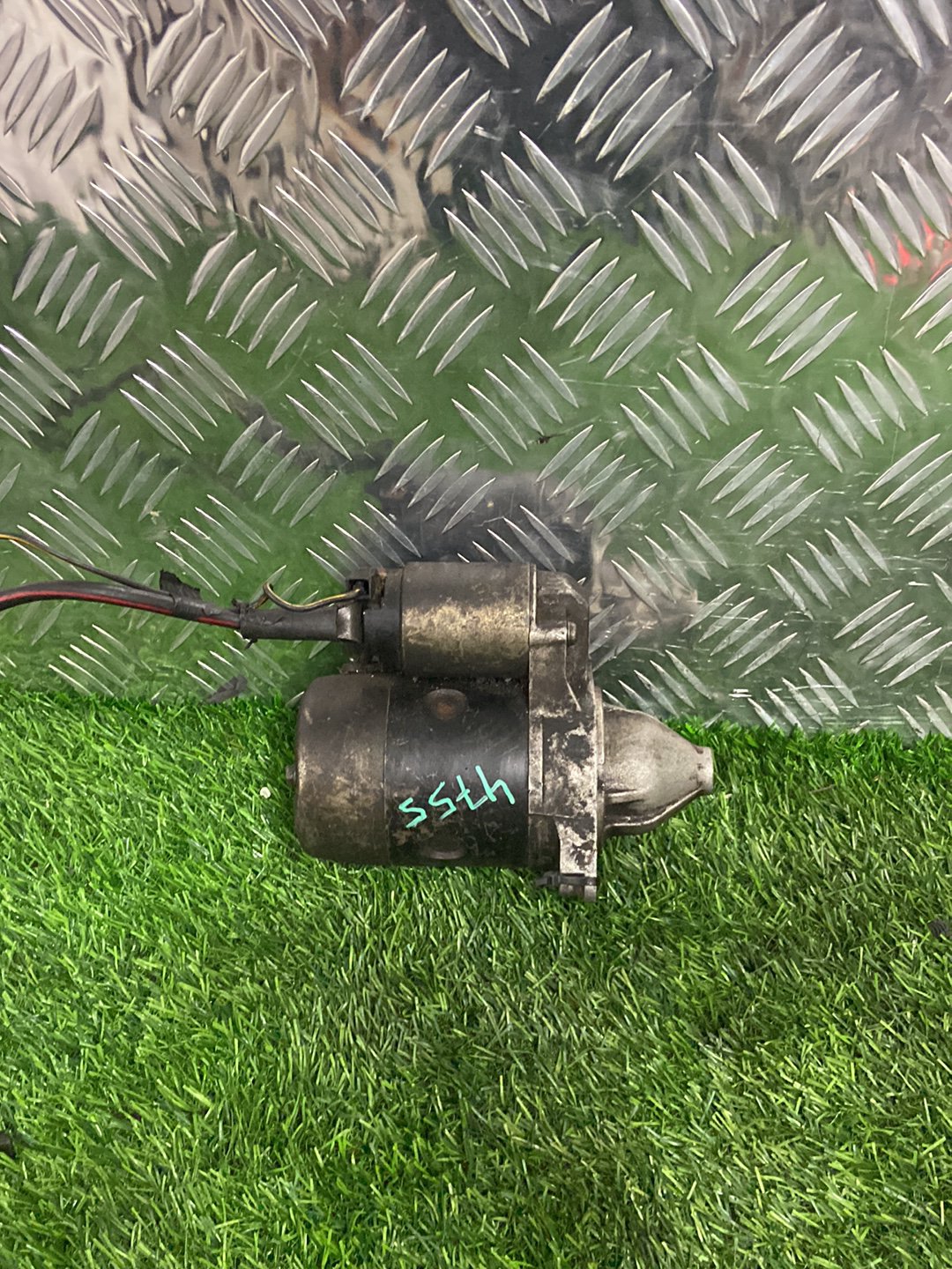 Mitsubishi L300 Starter Motor M3t32592