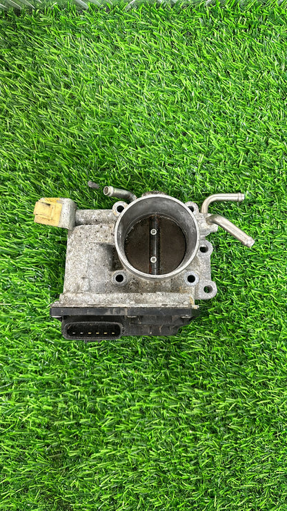 Toyota Voxy Throttle Body 6 PIN