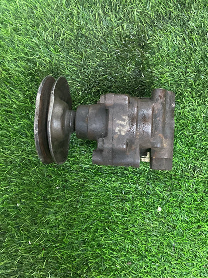 1988 - 1997 Toyota Hilux Steering Pump 2L / 3L