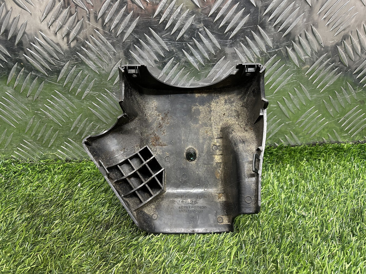 1995-2000 Toyota RAV4 A10- Steering Column Lower Shroud PN: