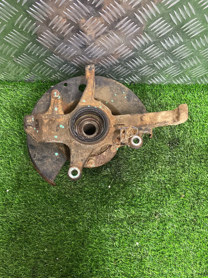 1999 - 2005 Ford Courier Right Front Hub Assembly RF HUB , NON ABS TYPE
