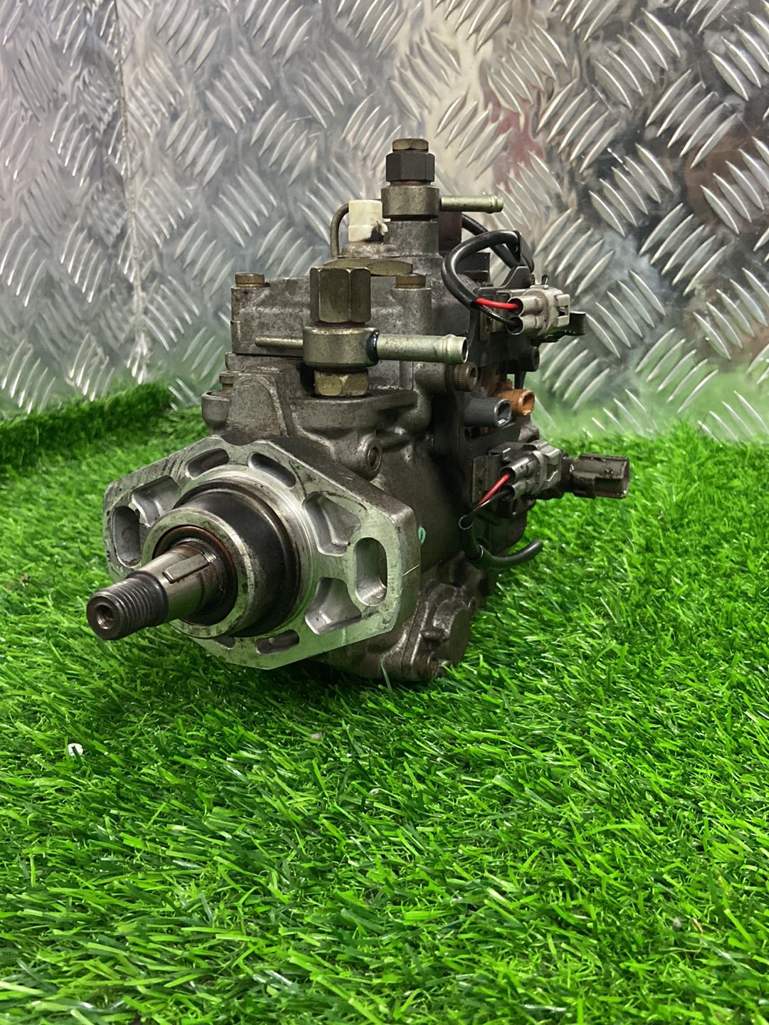 1990 - 1995 Toyota Hilux Injector Pump 1KZ 22100-67070