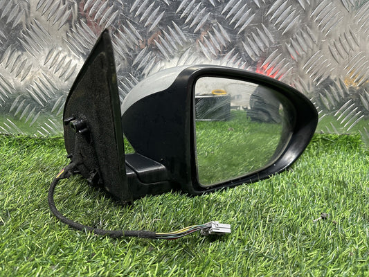 2006-2013 Nissan Dualis J10- Right Door Mirror PN: 7 WIRE TYPE