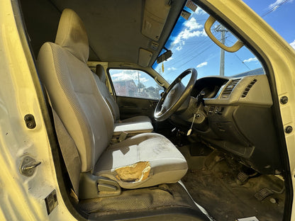 2010 Toyota Hiace Commuter