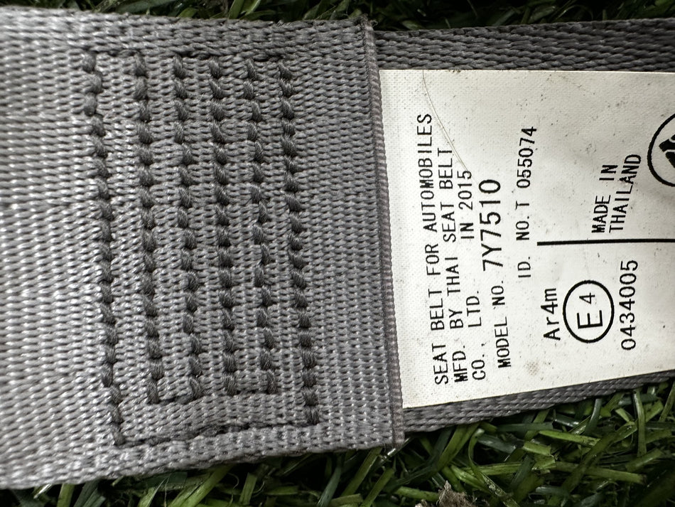 2015 Toyota Hilux AN120 - Left Rear Seat Belt PN: 7Y7510