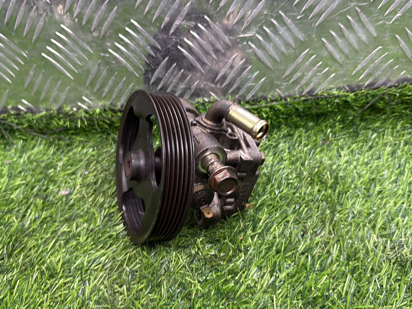 Mazda Verisa Power Steering Pump ZY