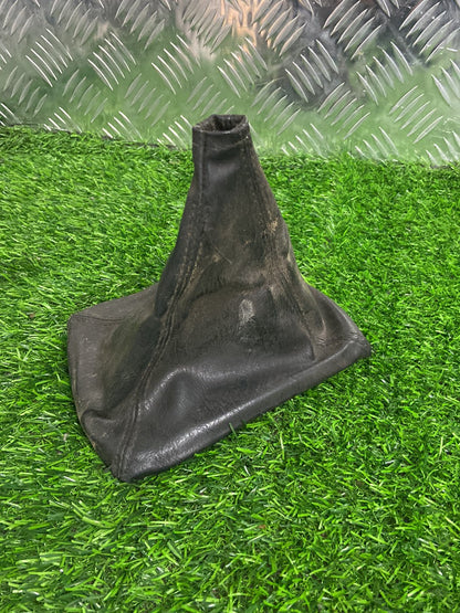 Toyota Hilux Shifter Surround 58842-0K020