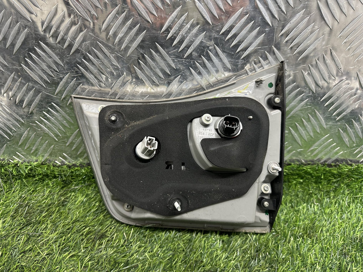 2003-2013 Toyota Harrier U30 - Left Tailgate Garnish PN: KOITO 48-41