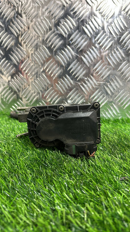 Toyota Voxy Throttle Body 22030-28050