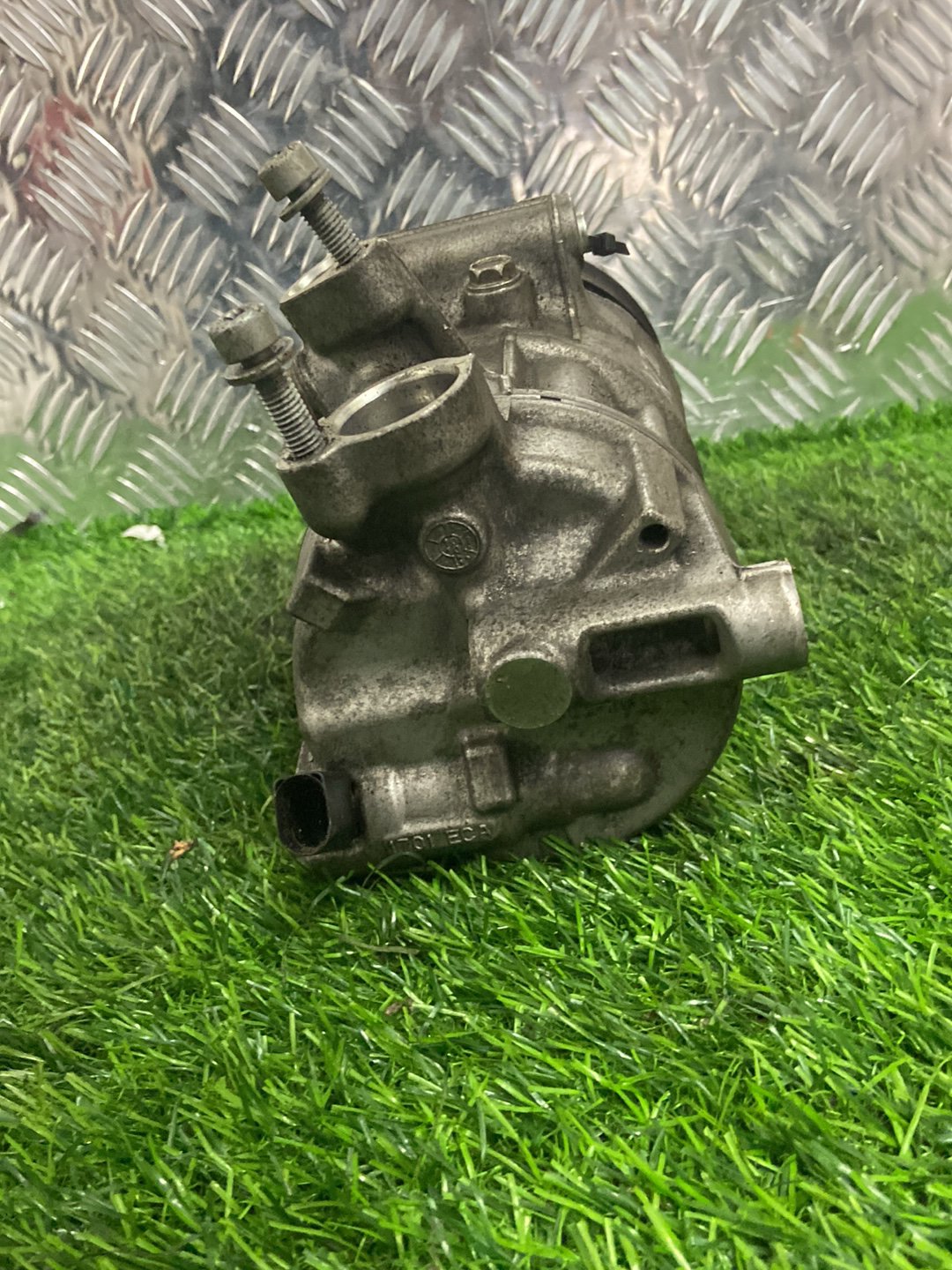 2004-2018 Volkswagen Golf MK5-MK7- A/C Compressor PN: (2.0L petrol/ diesel variants (platform-dependent) 5N0820803C