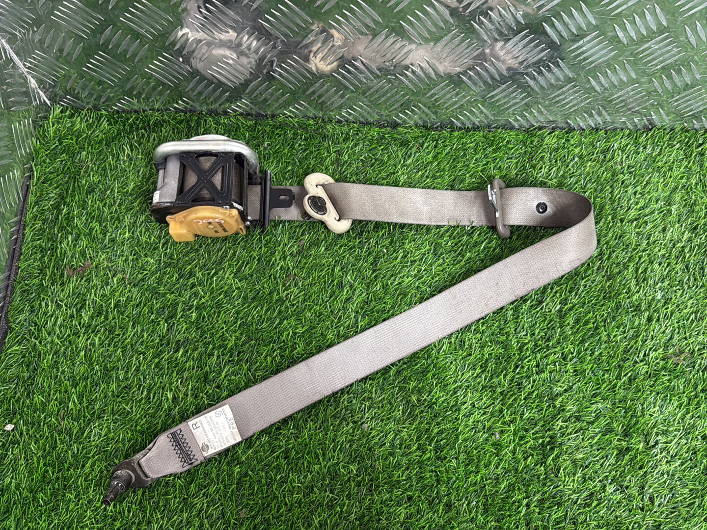 2004 - 2009 Nissan Note Right Front Seat Belt TK-AF2-G2001