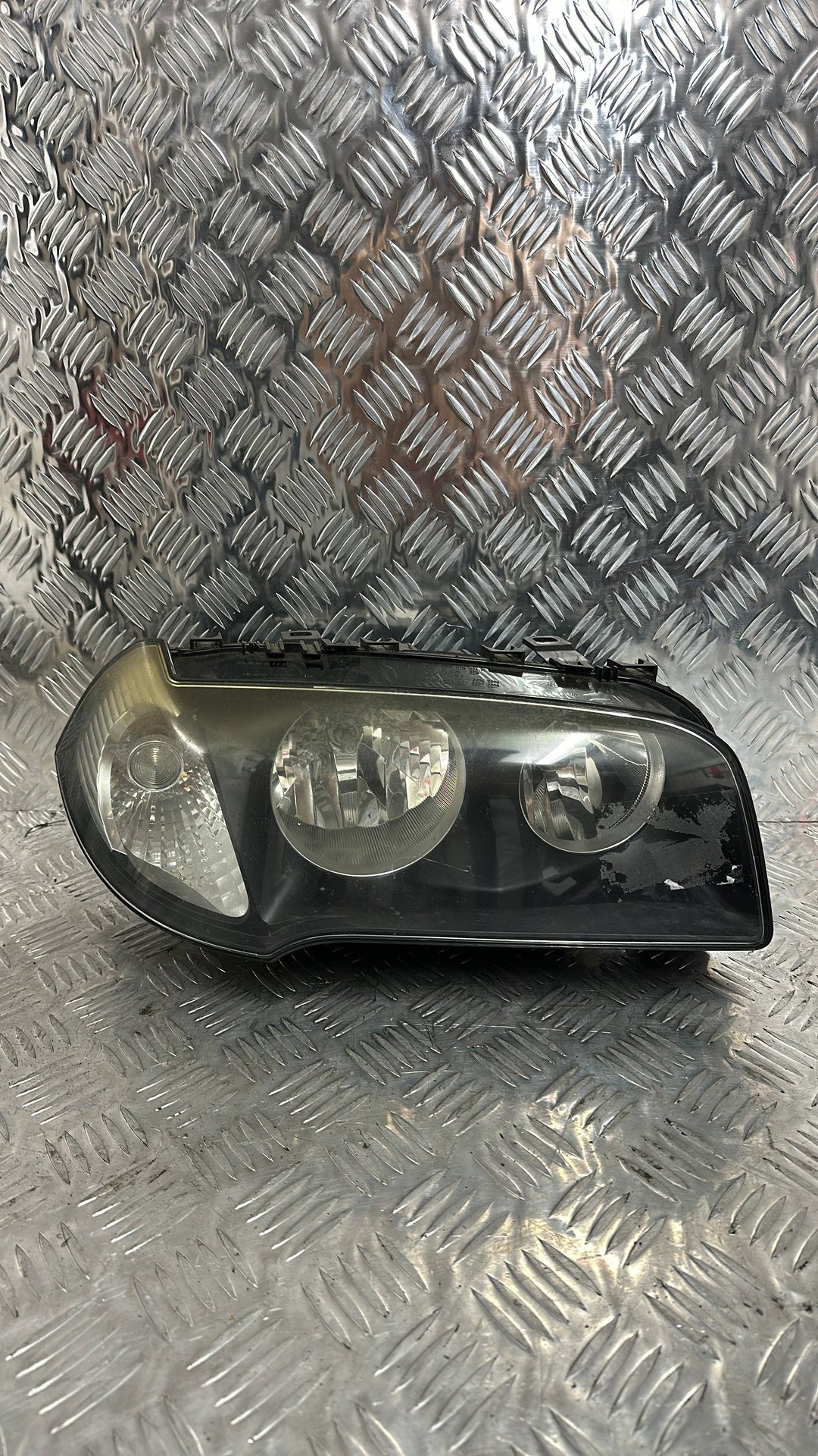 2004-2010 BMW X3- Right Headlight PN: 1 305 630 416