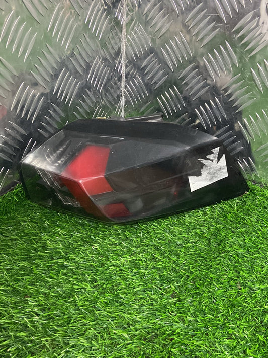 2019 - 2025 Peugeot 2008 Right Taillight FR2695020201