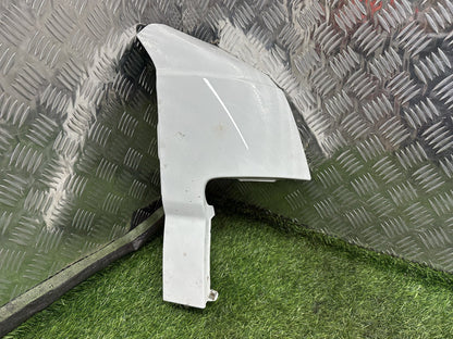 2001-2007 Nissan Caravan E25- Right Front Guard PN: WHITE