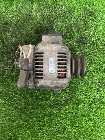 Toyota Hiace Alternator 102211-071