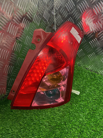 2004 - 2010 Suzuki Swift Right Taillight 5696 S1-R