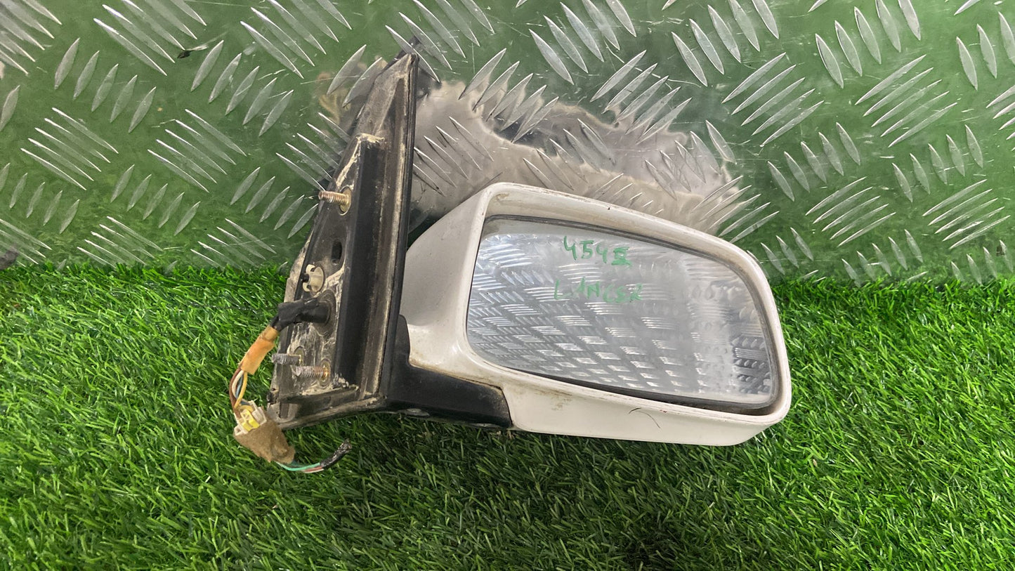 2000 - 2006 Mitsubishi Lancer Right Door Mirror