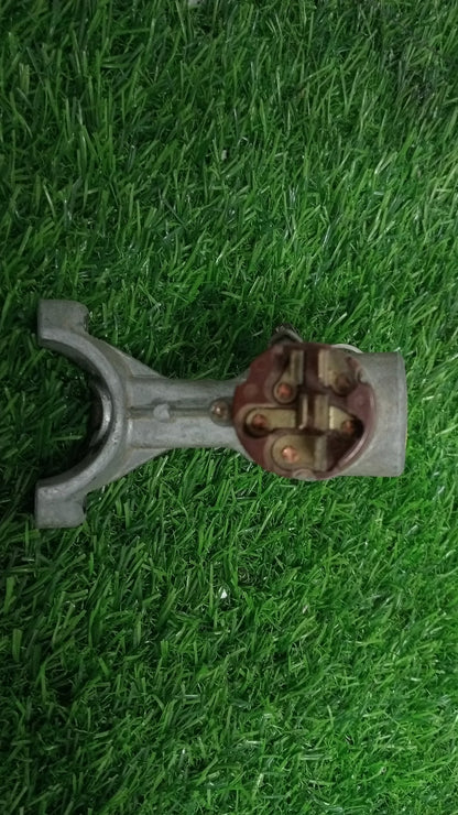 Nissan Terrano II Ignition Switch Key KV41