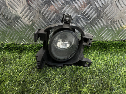 2015-2019 Nissan NP300 Navara D23 - Left Fog Light PN: 89210439