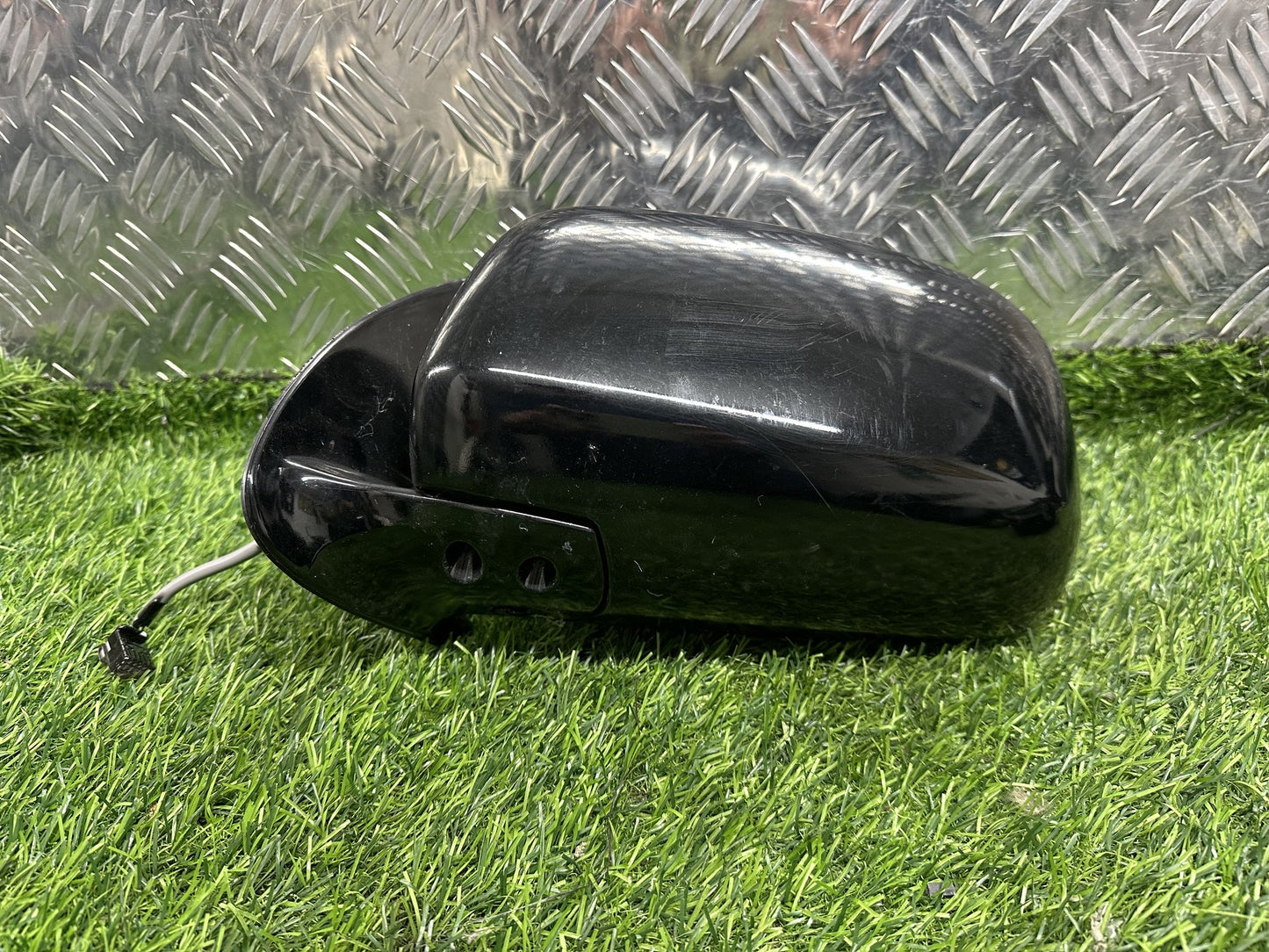 2010-2015 Toyota Hilux- Left Door Mirror PN: 3 WIRE TYPE