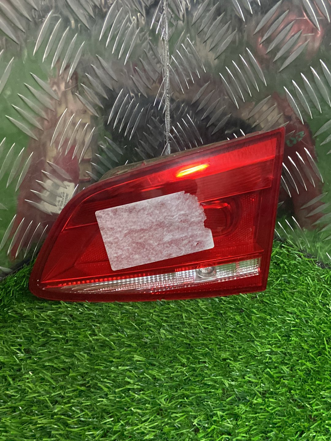2010 - 2015 Volkswagen Passat Right Tailgate Light 3AF945094L
